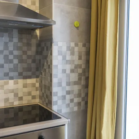 Principe Real Getaway Thistle House Apartment Lisbon