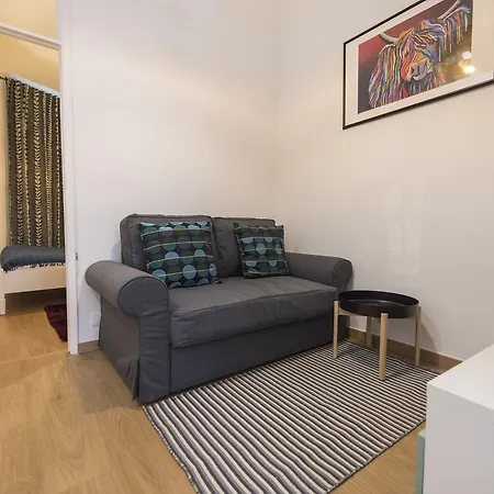 Principe Real Getaway Thistle House Lisbon