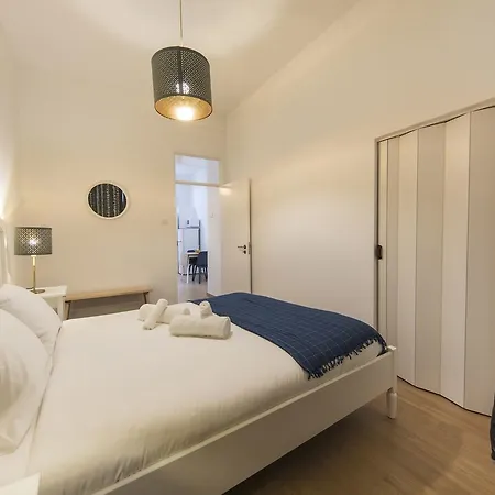 Principe Real Getaway Thistle House Apartment *